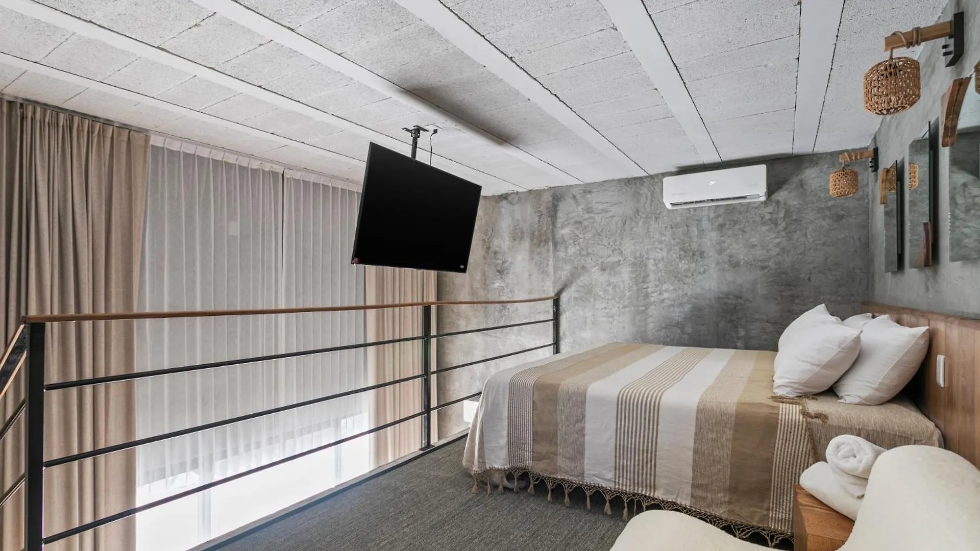 Grand Loft With Rooftop Pool In The Heart Cancun